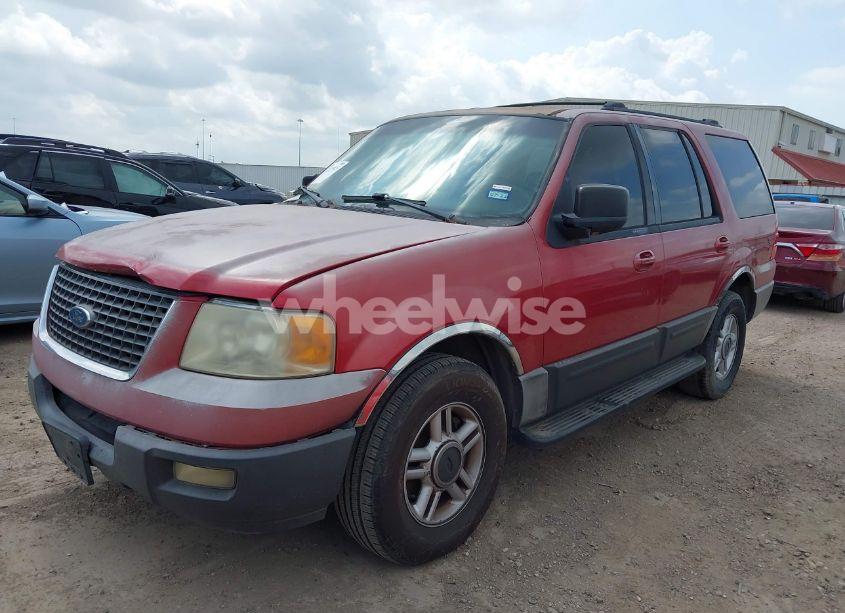 Photo 2 of 2003 Ford Expedition XLT (VIN 1FMRU15W23LA09473)