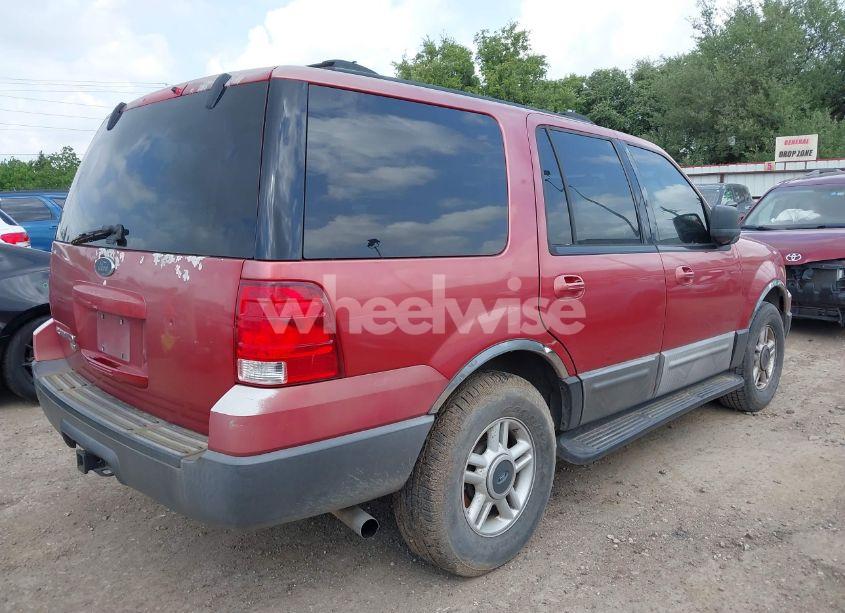 Photo 4 of 2003 Ford Expedition XLT (VIN 1FMRU15W23LA09473)