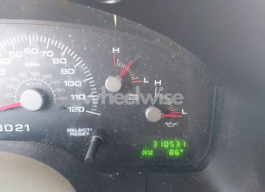 Photo 7 of 2004 Ford Expedition XLT (VIN 1FMRU15W24LB46222)