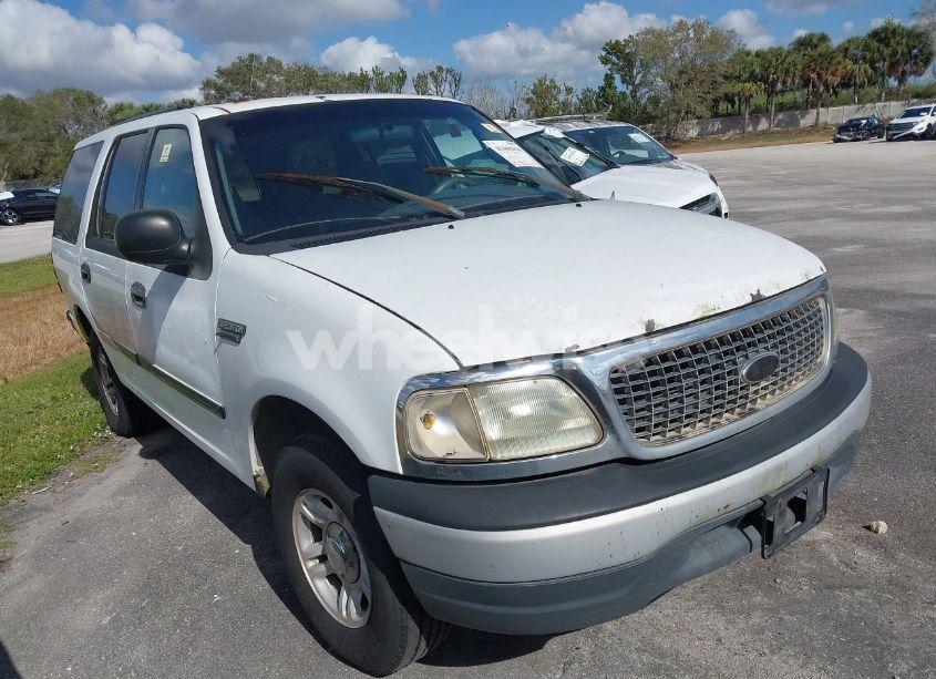 2001 Ford Expedition XLT (VIN 1FMRU15W31LA60882) main photo