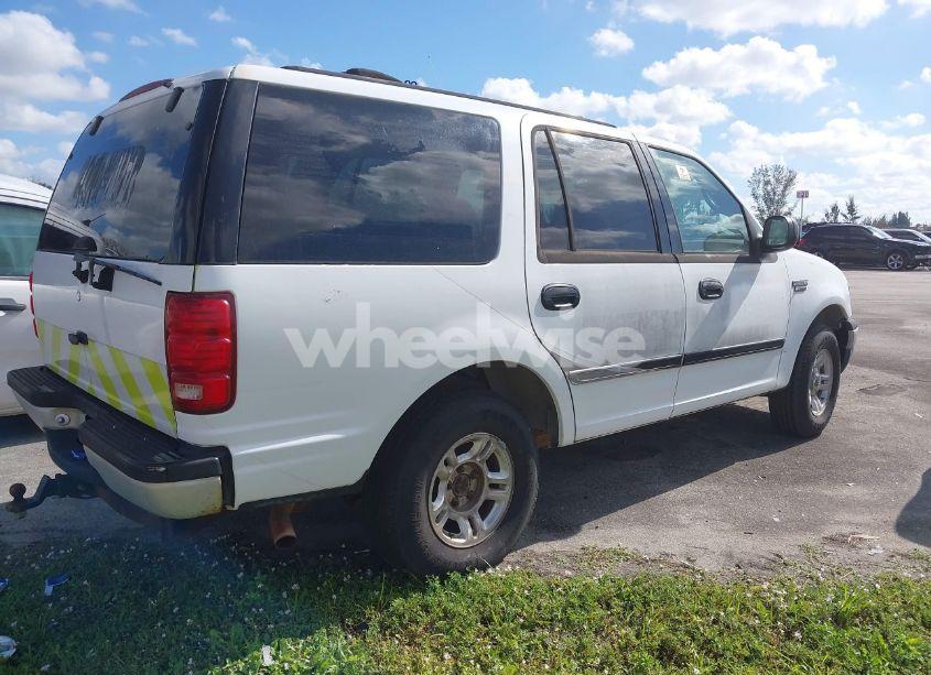 Photo 4 of 2001 Ford Expedition XLT (VIN 1FMRU15W31LA60882)