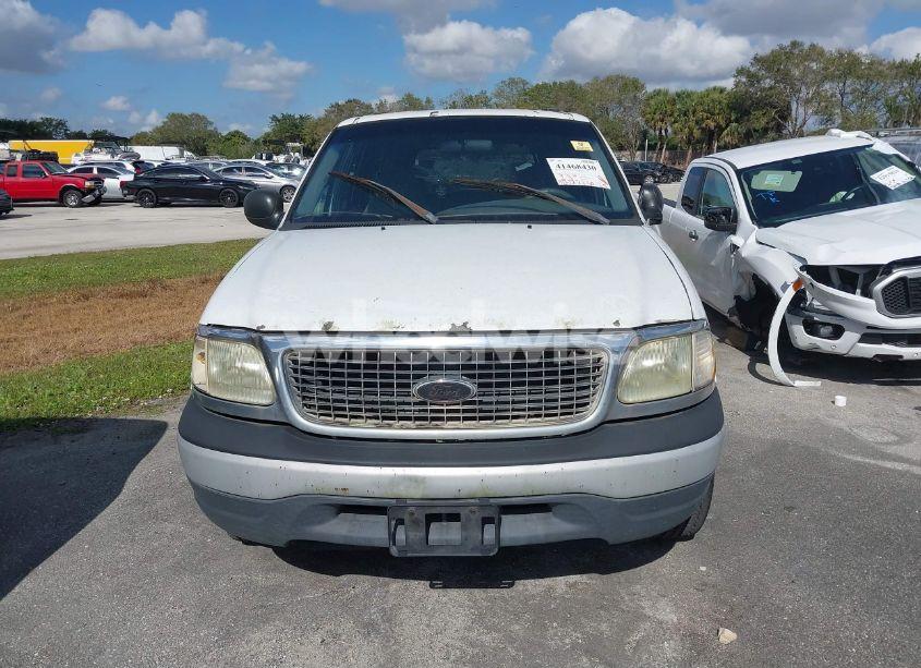 Photo 6 of 2001 Ford Expedition XLT (VIN 1FMRU15W31LA60882)