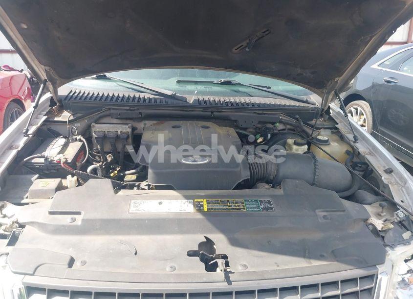 Photo 10 of 2003 Ford Expedition XLT (VIN 1FMRU15W43LA75393)