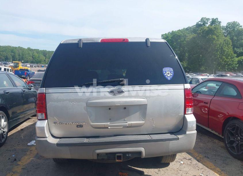 Photo 16 of 2003 Ford Expedition XLT (VIN 1FMRU15W43LA75393)