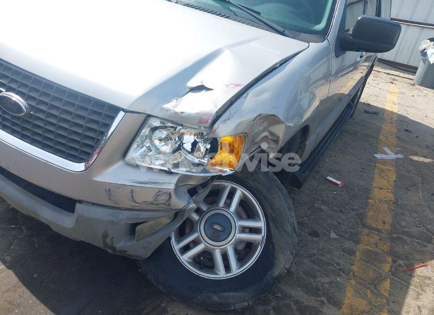 Photo 6 of 2003 Ford Expedition XLT (VIN 1FMRU15W43LA75393)
