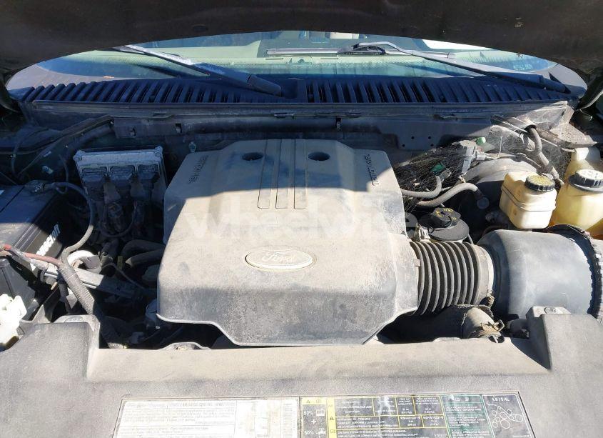 Photo 10 of 2003 Ford Expedition XLT (VIN 1FMRU15W43LB55499)