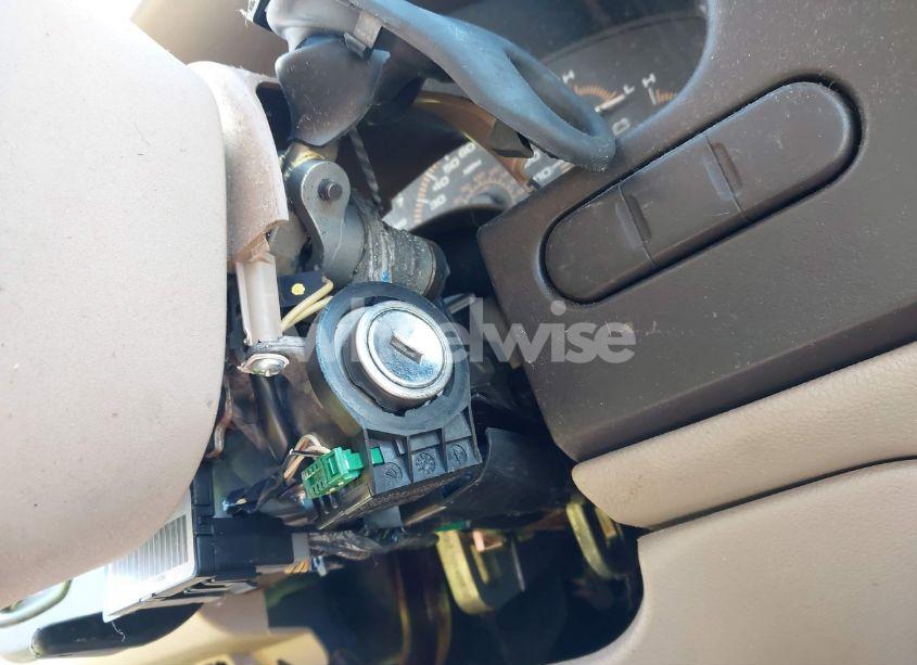 Photo 6 of 2003 Ford Expedition XLT (VIN 1FMRU15W43LB55499)