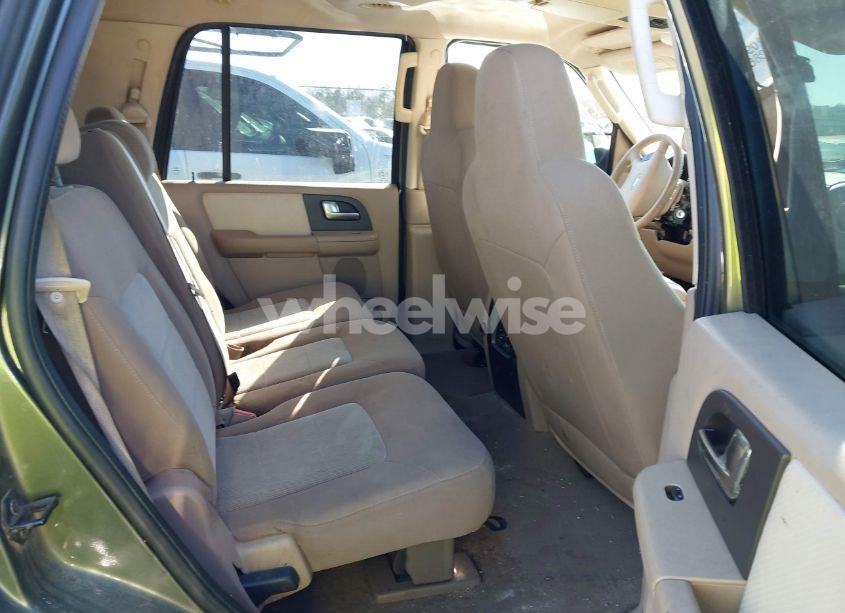 Photo 8 of 2003 Ford Expedition XLT (VIN 1FMRU15W43LB55499)