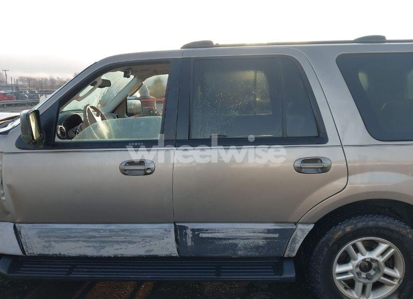 Photo 14 of 2003 Ford Expedition XLT (VIN 1FMRU15W43LC45476)