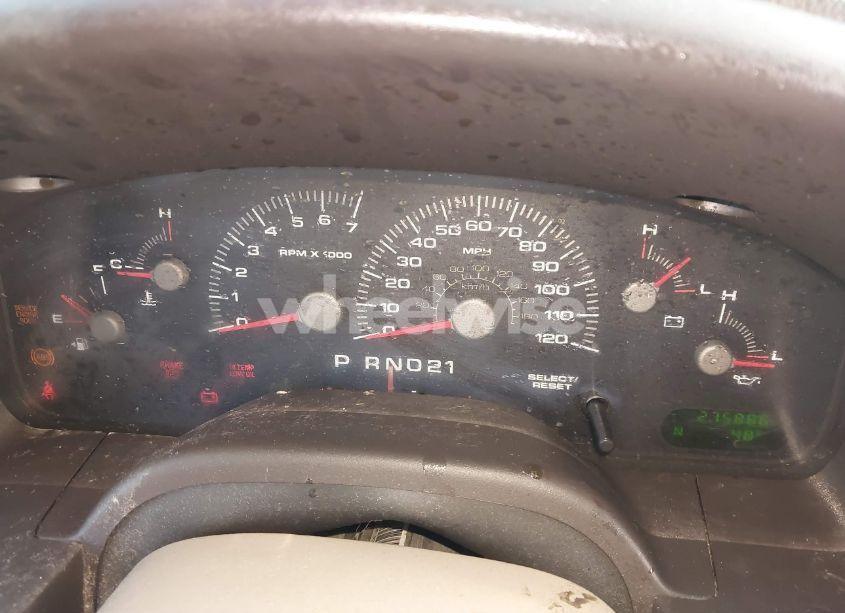 Photo 7 of 2003 Ford Expedition XLT (VIN 1FMRU15W43LC45476)