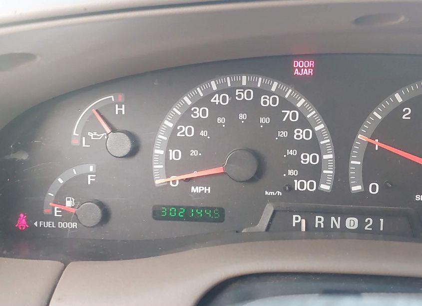 Photo 7 of 2002 Ford Expedition XLT (VIN 1FMRU15W52LA38853)