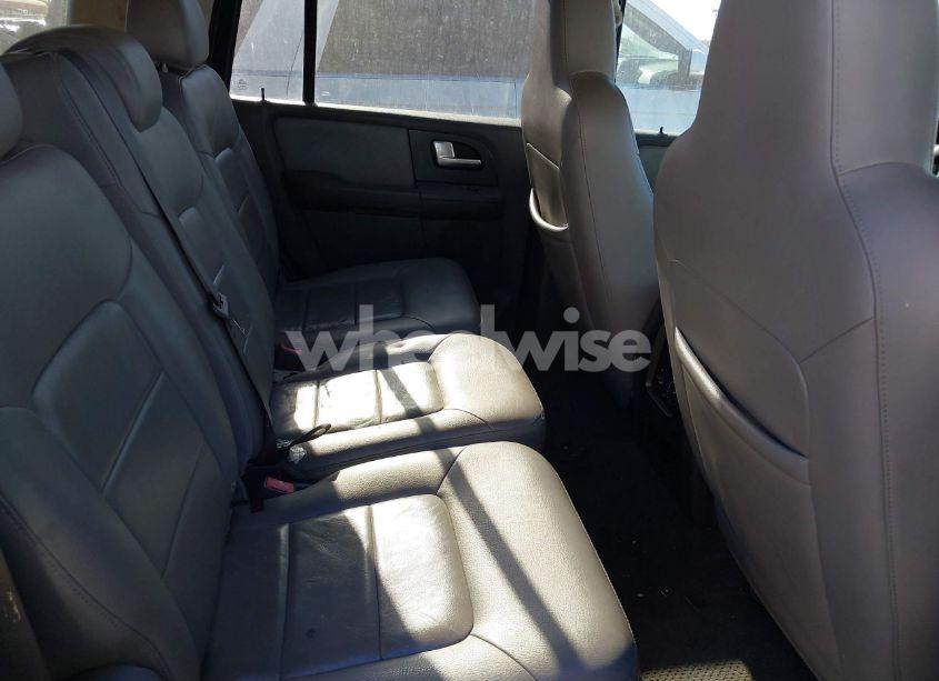 Photo 8 of 2003 Ford Expedition XLT (VIN 1FMRU15W53LB82422)
