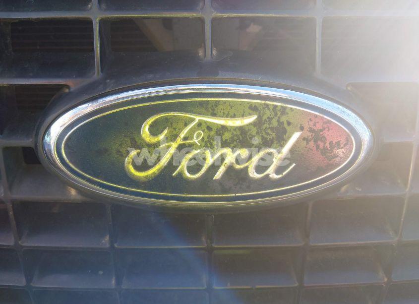 Photo 12 of 2003 Ford Expedition XLT (VIN 1FMRU15W53LB87023)