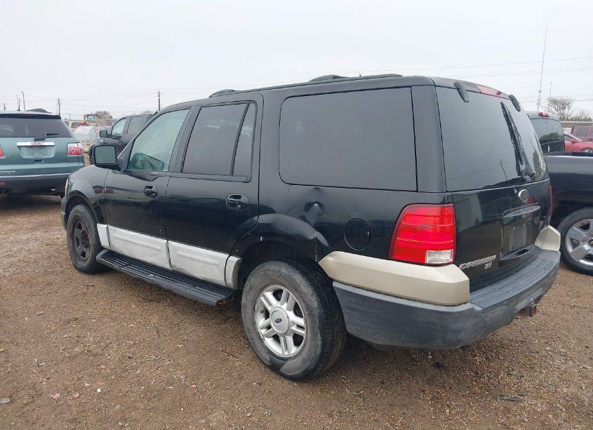 Photo 3 of 2004 Ford Expedition XLT (VIN 1FMRU15W54LA48947)