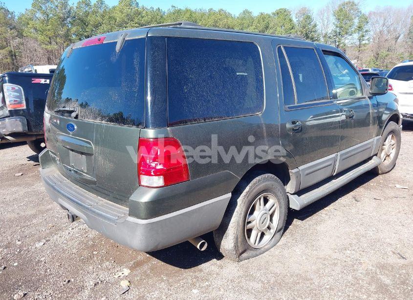 Photo 4 of 2004 Ford Expedition XLT (VIN 1FMRU15W54LA96478)