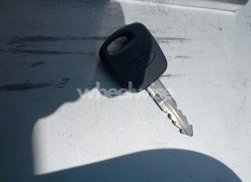 Photo 11 of 2002 Ford Expedition XLT (VIN 1FMRU15W62LA56553)