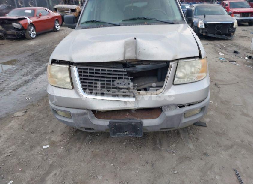 Photo 12 of 2003 Ford Expedition XLT (VIN 1FMRU15W63LA58353)