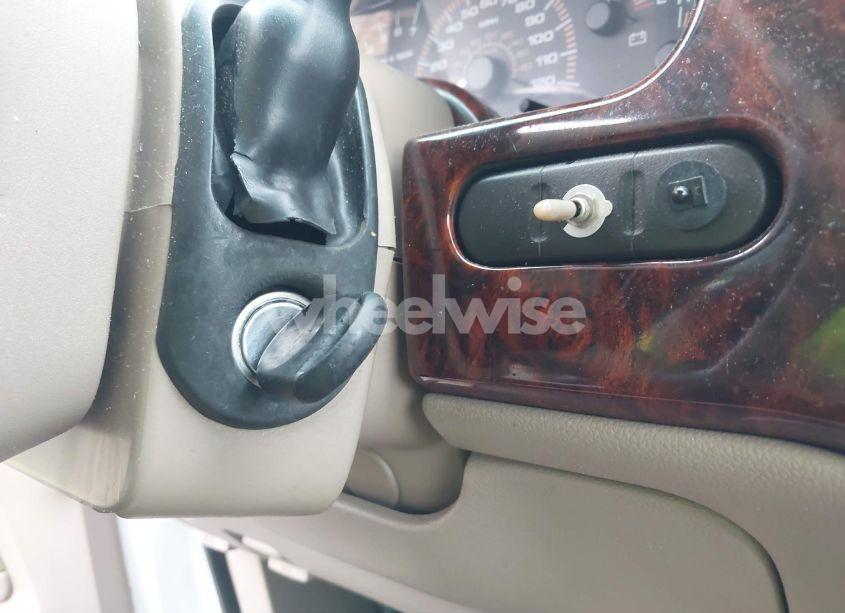 Photo 11 of 2003 Ford Expedition XLT (VIN 1FMRU15W63LB06336)