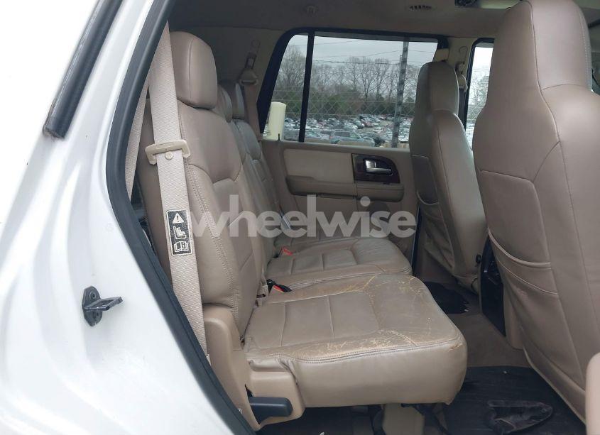 Photo 8 of 2003 Ford Expedition XLT (VIN 1FMRU15W63LB06336)