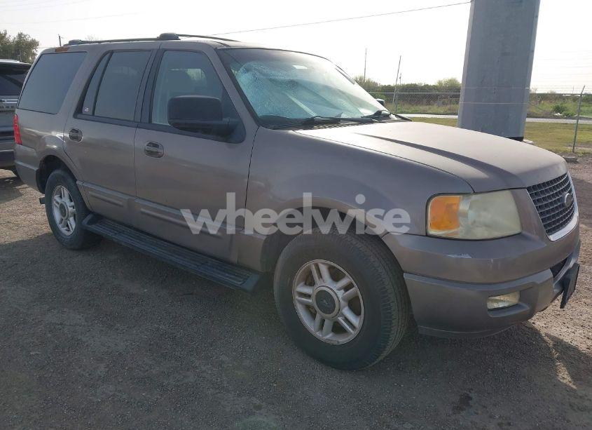 2003 Ford Expedition XLT (VIN 1FMRU15W63LB60672) main photo