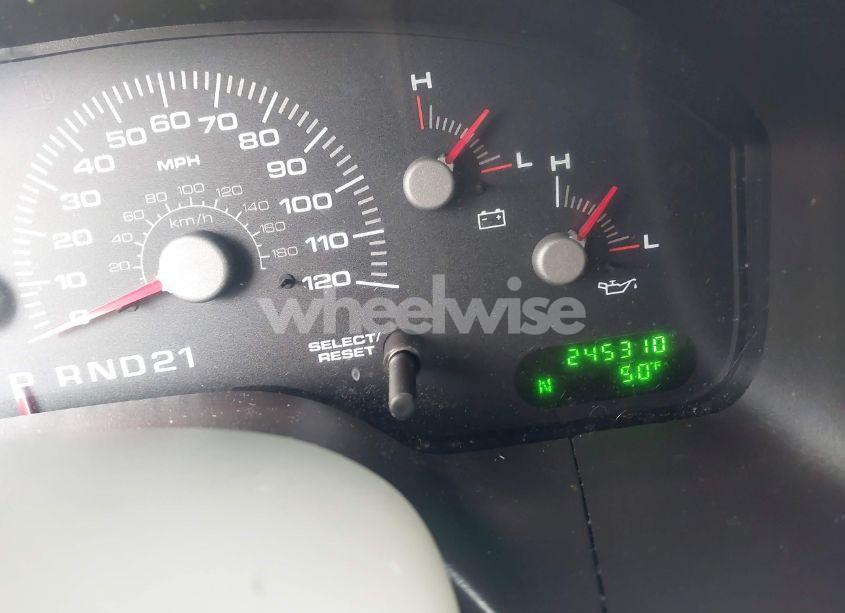 Photo 7 of 2004 Ford Expedition XLT (VIN 1FMRU15W64LA80712)