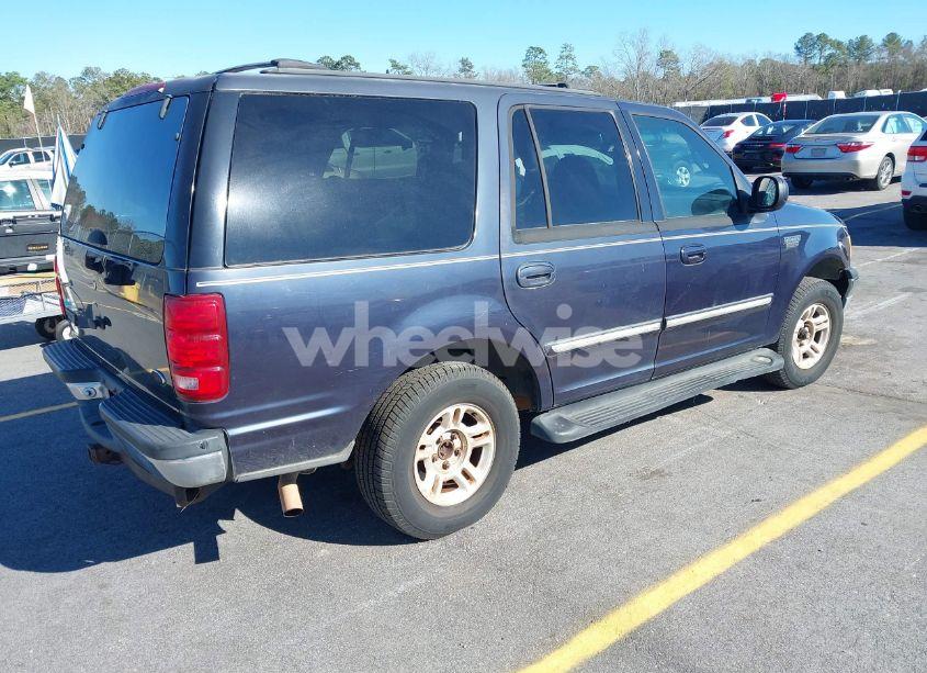 Photo 4 of 2001 Ford Expedition XLT (VIN 1FMRU15W71LA03133)