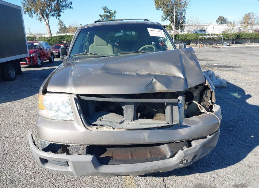 Photo 13 of 2003 Ford Expedition XLT (VIN 1FMRU15W83LA77468)