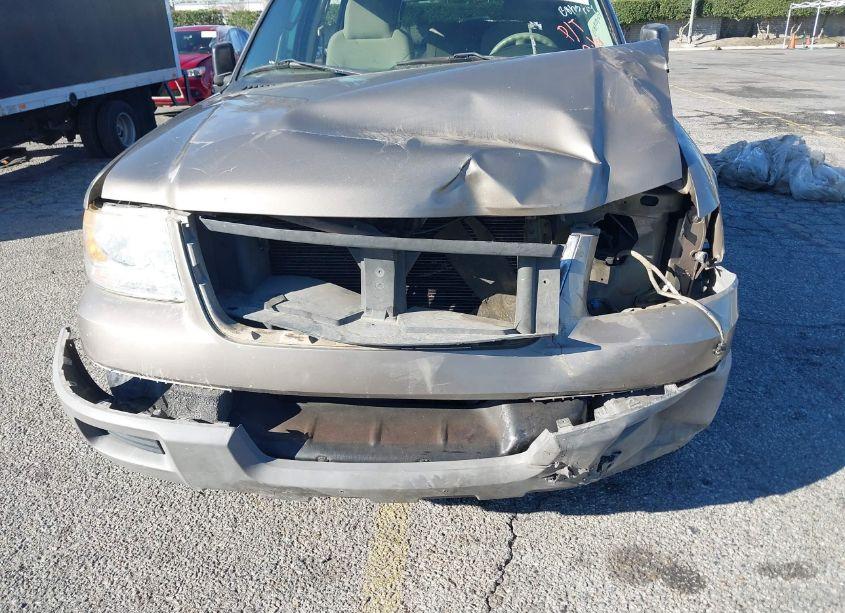 Photo 6 of 2003 Ford Expedition XLT (VIN 1FMRU15W83LA77468)