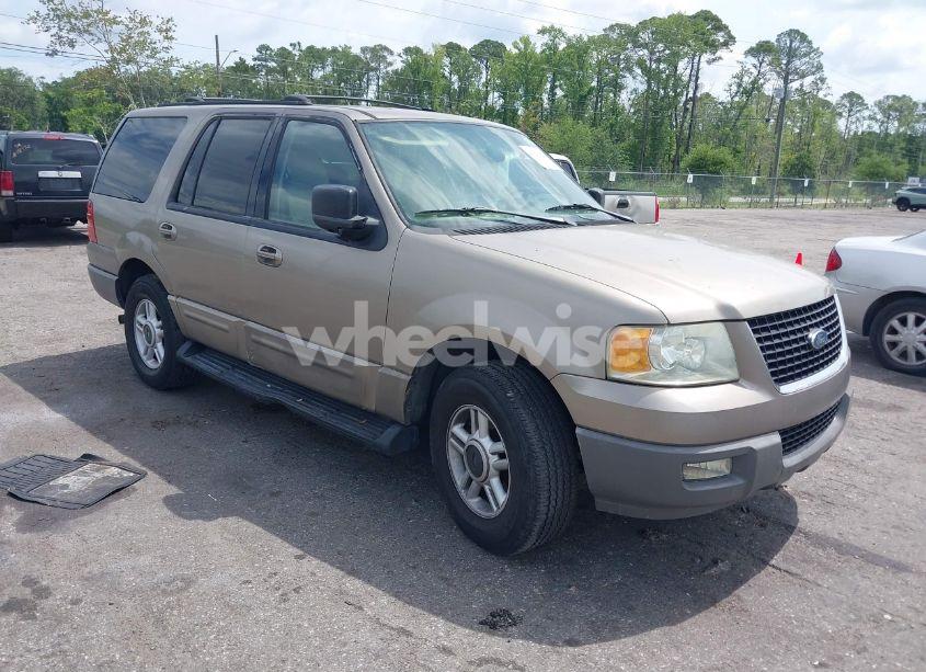 2003 Ford Expedition XLT (VIN 1FMRU15W83LB44750) main photo