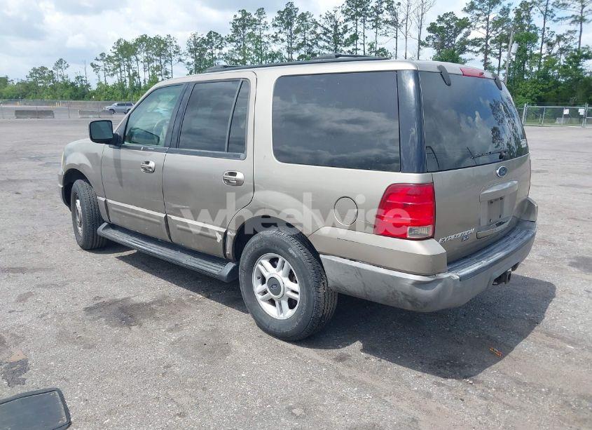 Photo 3 of 2003 Ford Expedition XLT (VIN 1FMRU15W83LB44750)