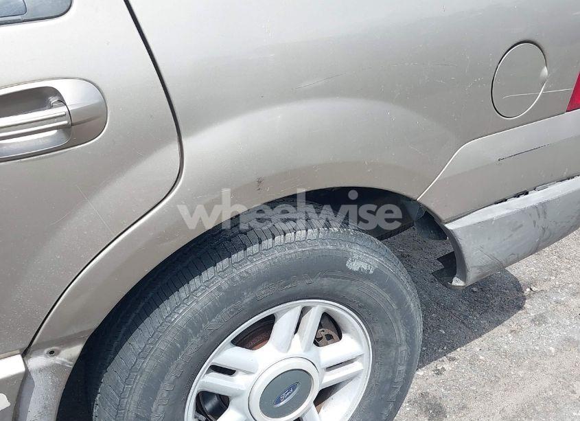 Photo 6 of 2003 Ford Expedition XLT (VIN 1FMRU15W83LB44750)