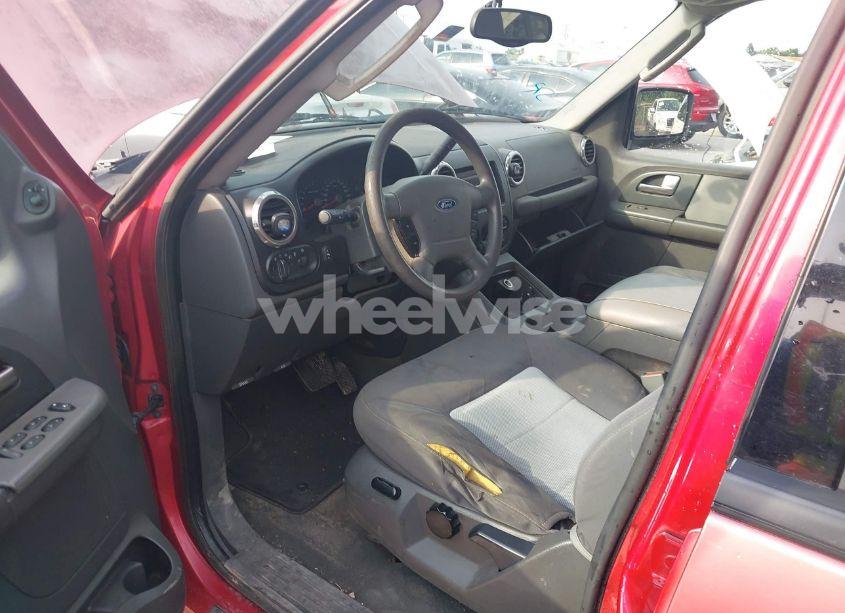 Photo 12 of 2003 Ford Expedition XLT (VIN 1FMRU15W83LC60255)