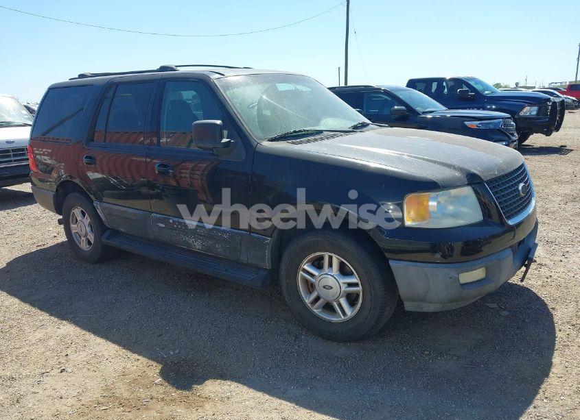 2004 Ford Expedition XLT (VIN 1FMRU15W84LA19782) main photo