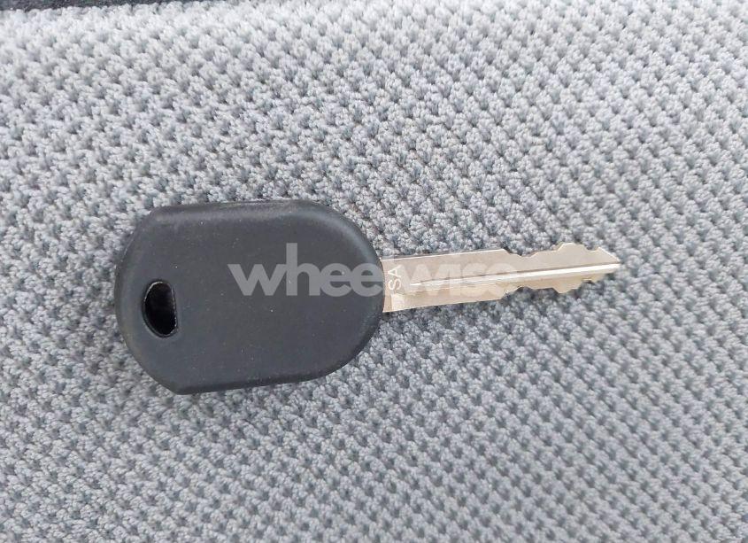 Photo 11 of 2004 Ford Expedition XLT (VIN 1FMRU15W84LA19782)