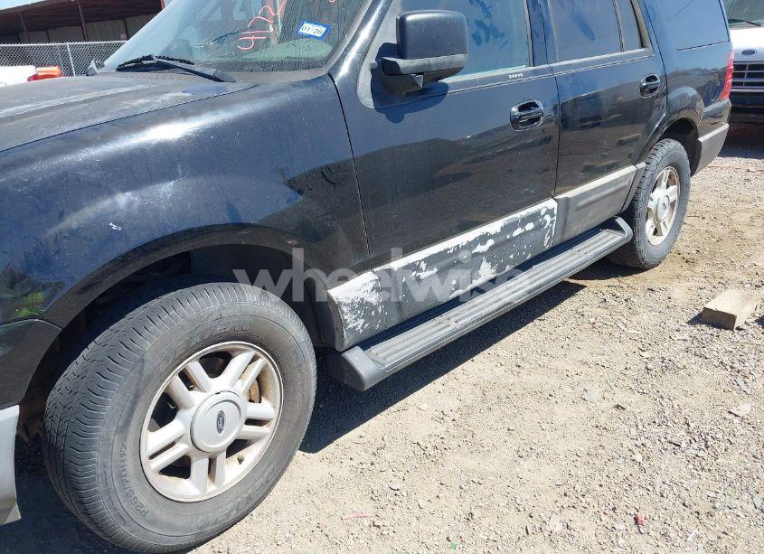 Photo 6 of 2004 Ford Expedition XLT (VIN 1FMRU15W84LA19782)