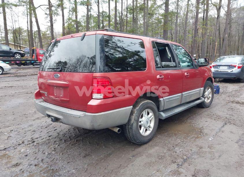 Photo 4 of 2004 Ford Expedition XLT (VIN 1FMRU15W84LB48072)