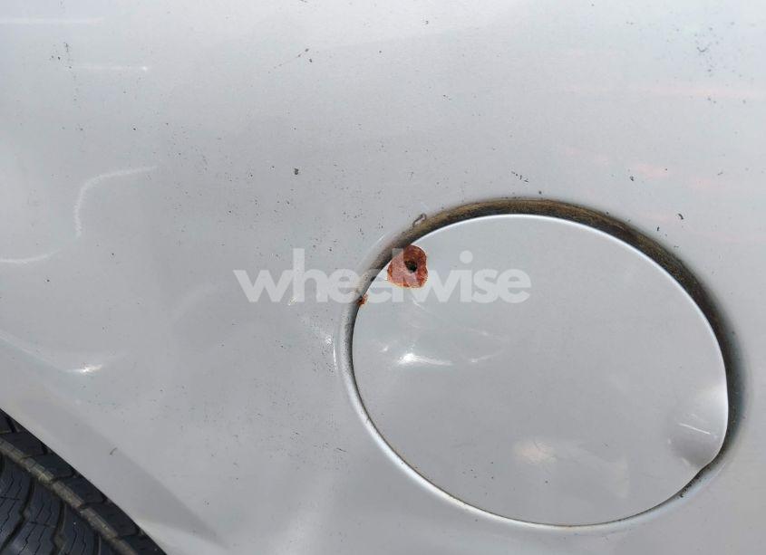 Photo 16 of 2001 Ford Expedition XLT (VIN 1FMRU15W91LA67562)