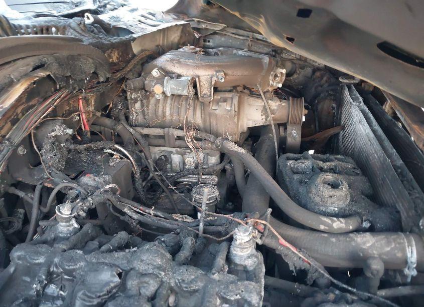 Photo 10 of 2002 Ford Expedition XLT (VIN 1FMRU15W92LA24941)