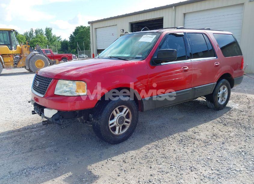 Photo 2 of 2003 Ford Expedition XLT (VIN 1FMRU15W93LA71212)