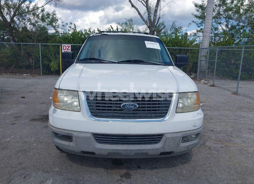 Photo 12 of 2003 Ford Expedition XLT (VIN 1FMRU15W93LC37650)