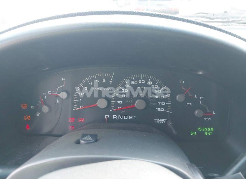 Photo 7 of 2003 Ford Expedition XLT (VIN 1FMRU15W93LC37650)