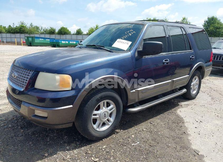 Photo 2 of 2004 Ford Expedition XLT (VIN 1FMRU15W94LA31150)