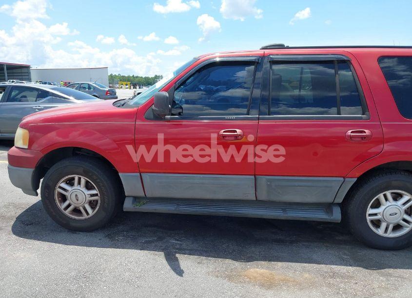 Photo 15 of 2004 Ford Expedition XLT (VIN 1FMRU15W94LB30745)