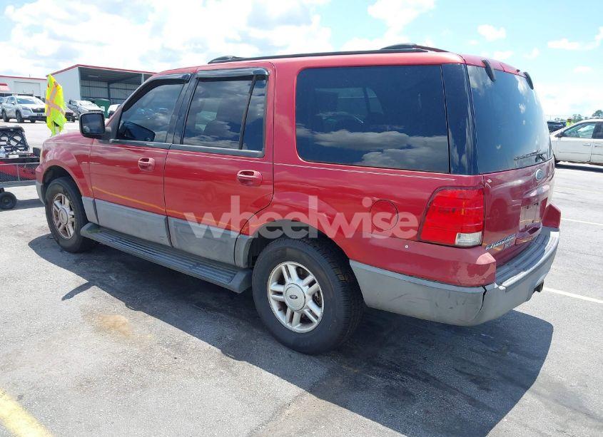 Photo 3 of 2004 Ford Expedition XLT (VIN 1FMRU15W94LB30745)