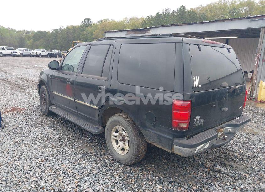 Photo 3 of 2001 Ford Expedition XLT (VIN 1FMRU15WX1LB40230)