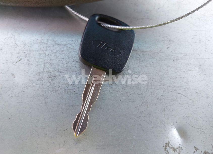 Photo 11 of 2002 Ford Expedition XLT (VIN 1FMRU15WX2LA22230)