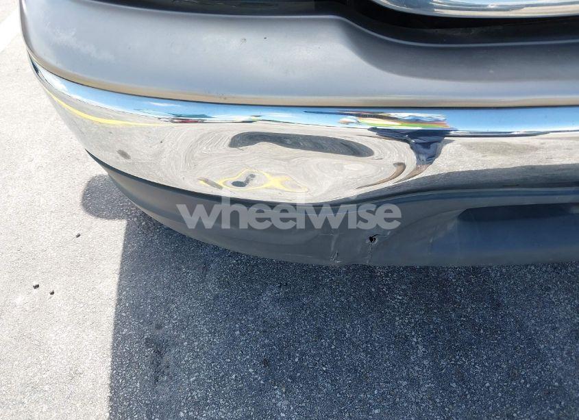 Photo 13 of 2002 Ford Expedition XLT (VIN 1FMRU15WX2LA22230)