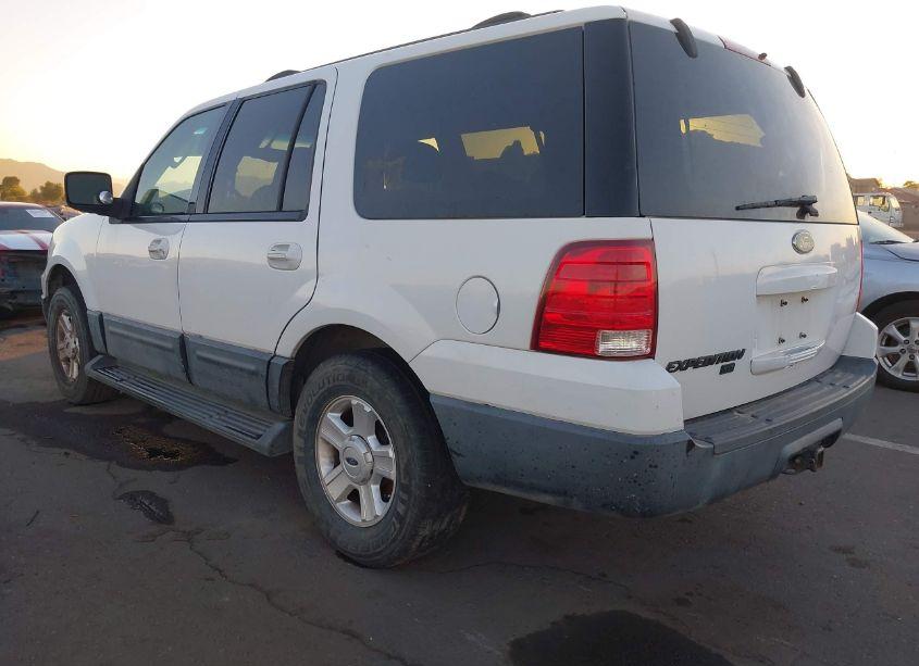 Photo 3 of 2003 Ford Expedition XLT (VIN 1FMRU15WX3LC60466)