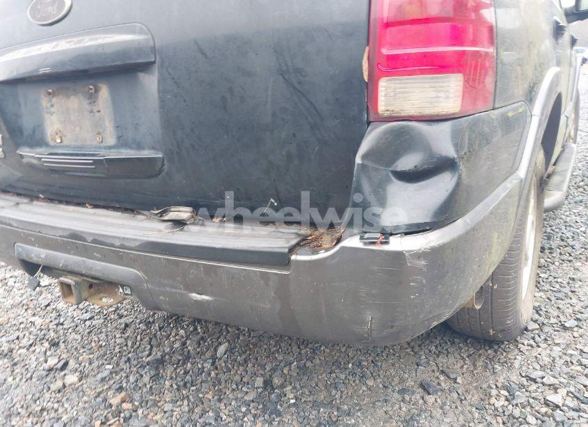 Photo 6 of 2004 Ford Expedition XLT (VIN 1FMRU15WX4LA40097)