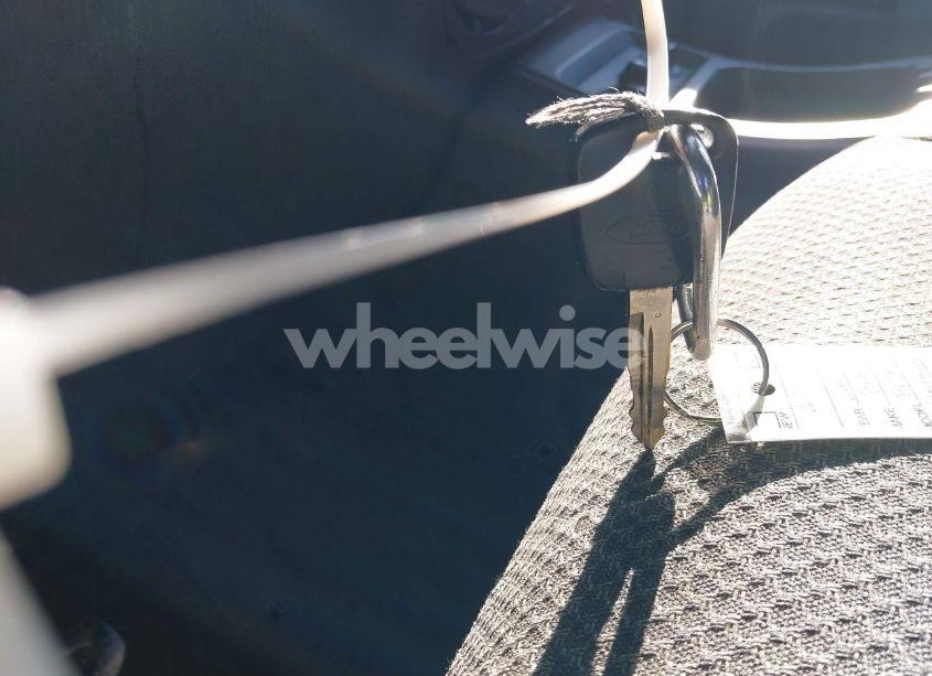 Photo 11 of 2000 Ford Expedition XLT (VIN 1FMRU1664YLB83051)